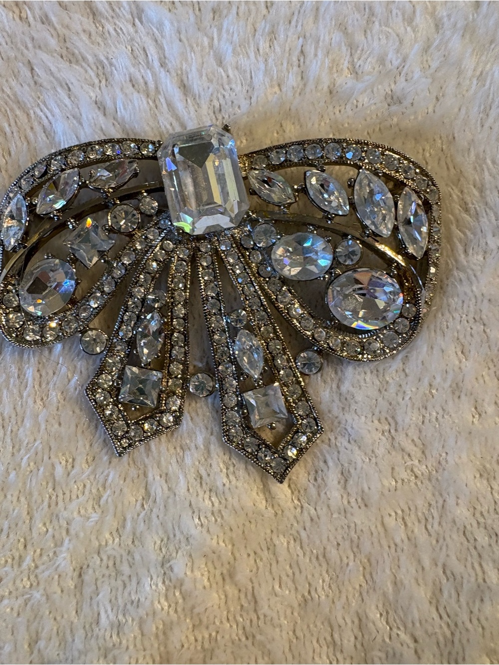 Beautiful huge sterling Eisenberg 2000 rhinestone broach